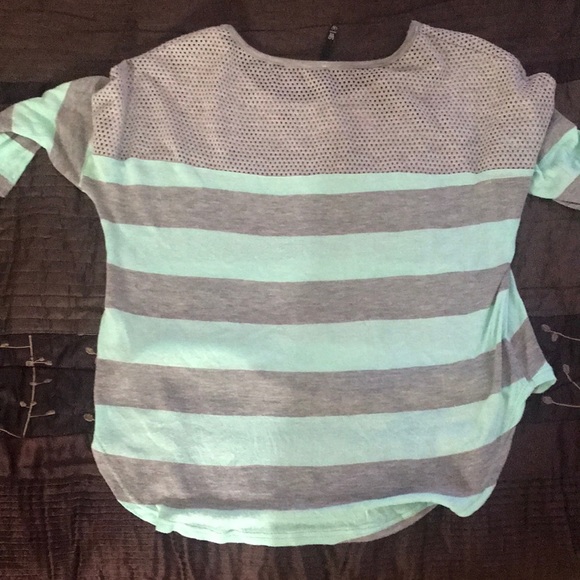 Top - Picture 2 of 2